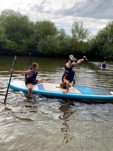 efc0b6f7-7e84-47de-8127-335c394701ab