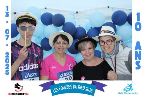 13 09 25  17 05 22 Composition