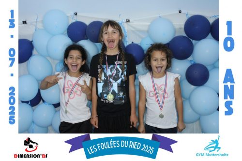 13 09 25  17 19 39 Composition