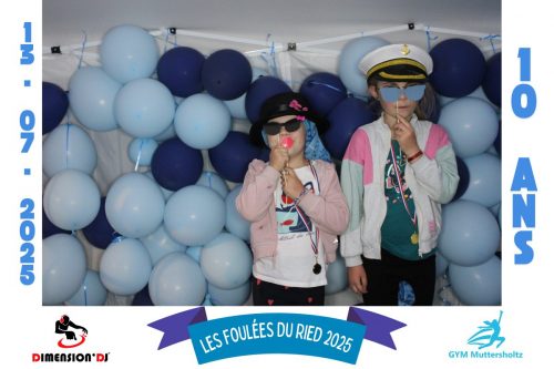 13 09 25  17 32 16 Composition